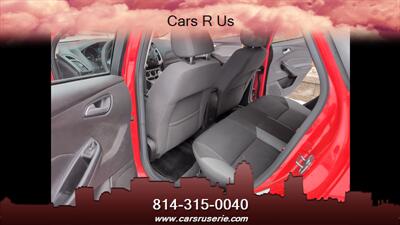 2013 Ford Focus SE   - Photo 8 - Erie, PA 16506
