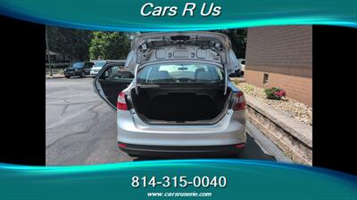 2013 Ford Focus SE   - Photo 5 - Erie, PA 16506