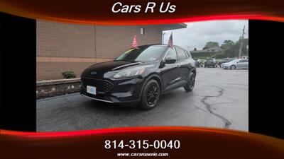 2021 Ford Escape SE   - Photo 2 - Erie, PA 16506