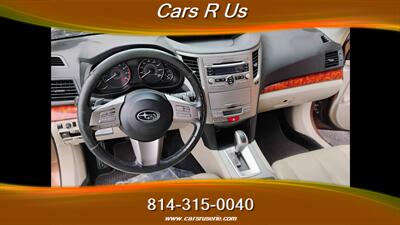 2011 Subaru Outback 3.6R Limited   - Photo 10 - Erie, PA 16506