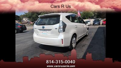 2013 Toyota Prius v Three   - Photo 5 - Erie, PA 16506