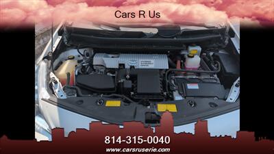 2013 Toyota Prius v Three   - Photo 13 - Erie, PA 16506