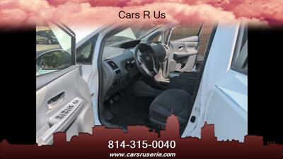 2013 Toyota Prius v Three   - Photo 9 - Erie, PA 16506