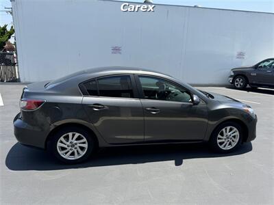 2013 Mazda Mazda3 i Touring   - Photo 14 - Costa Mesa, CA 92626