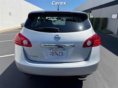 2013 Nissan Rogue S   - Photo 9 - Costa Mesa, CA 92626