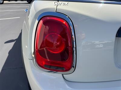 2016 MINI Hardtop 4 Door Cooper   - Photo 10 - Costa Mesa, CA 92626