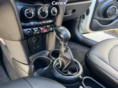 2016 MINI Hardtop 4 Door Cooper   - Photo 28 - Costa Mesa, CA 92626