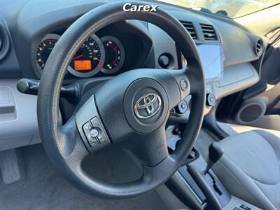 2011 Toyota RAV4   - Photo 19 - Costa Mesa, CA 92626
