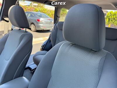 2011 Toyota RAV4   - Photo 14 - Costa Mesa, CA 92626