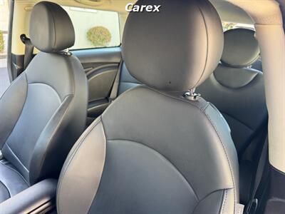 2011 MINI Cooper   - Photo 17 - Costa Mesa, CA 92626