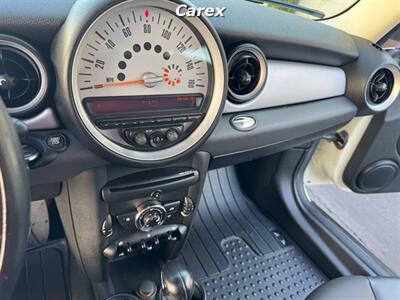 2011 MINI Cooper   - Photo 21 - Costa Mesa, CA 92626