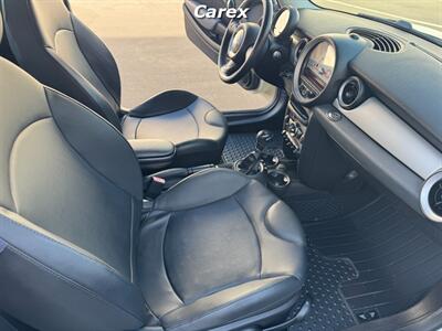 2011 MINI Cooper   - Photo 15 - Costa Mesa, CA 92626