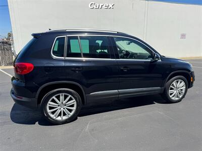 2016 Volkswagen Tiguan 2.0T SE  with Sunroof and Navigation - Photo 15 - Costa Mesa, CA 92626