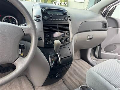 2006 Toyota Sienna CE 8 Passenger   - Photo 22 - Costa Mesa, CA 92626
