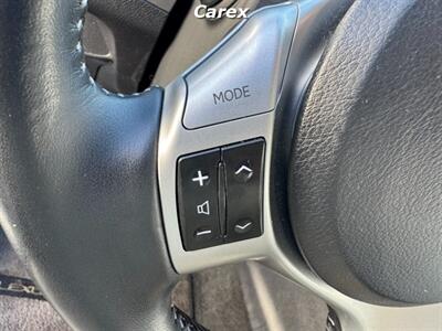 2012 Lexus CT 200h   - Photo 21 - Costa Mesa, CA 92626