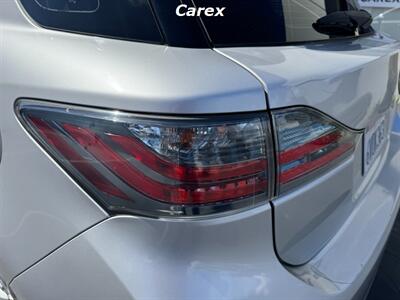 2012 Lexus CT 200h   - Photo 9 - Costa Mesa, CA 92626