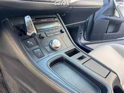2012 Lexus CT 200h   - Photo 24 - Costa Mesa, CA 92626