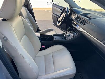 2012 Lexus CT 200h   - Photo 16 - Costa Mesa, CA 92626