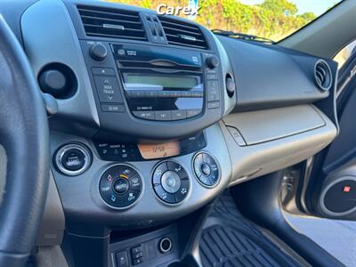 2011 Toyota RAV4 Limited   - Photo 24 - Costa Mesa, CA 92626