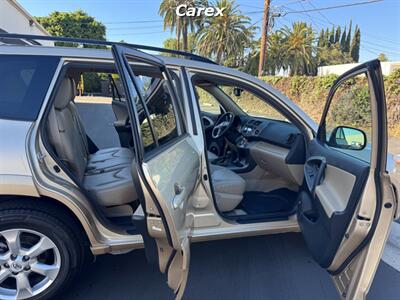 2011 Toyota RAV4 Limited   - Photo 29 - Costa Mesa, CA 92626