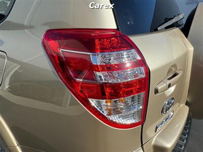 2011 Toyota RAV4 Limited   - Photo 9 - Costa Mesa, CA 92626