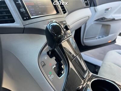 2013 Toyota Venza LE   - Photo 22 - Costa Mesa, CA 92626