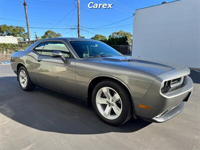 2012 Dodge Challenger SXT   - Photo 4 - Costa Mesa, CA 92626
