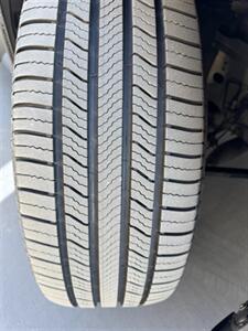 2012 Dodge Challenger SXT   - Photo 33 - Costa Mesa, CA 92626