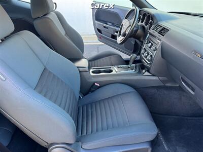 2012 Dodge Challenger SXT   - Photo 15 - Costa Mesa, CA 92626