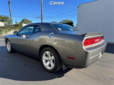 2012 Dodge Challenger SXT   - Photo 9 - Costa Mesa, CA 92626