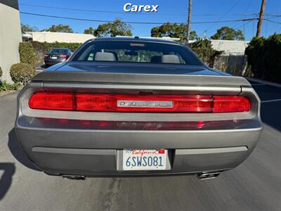 2012 Dodge Challenger SXT   - Photo 10 - Costa Mesa, CA 92626