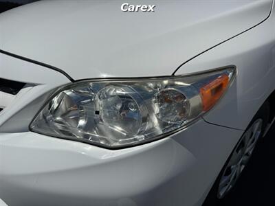 2011 Toyota Corolla LE   - Photo 7 - Costa Mesa, CA 92626