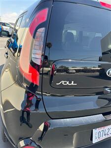 2016 Kia Soul +   - Photo 10 - Costa Mesa, CA 92626