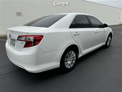 2012 Toyota Camry LE   - Photo 11 - Costa Mesa, CA 92626