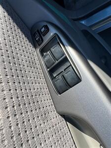 2006 Toyota Sienna LE 7 Passenger   - Photo 27 - Costa Mesa, CA 92626