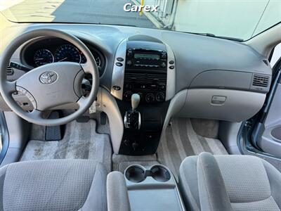 2006 Toyota Sienna LE 7 Passenger   - Photo 19 - Costa Mesa, CA 92626