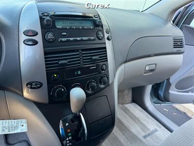 2006 Toyota Sienna LE 7 Passenger   - Photo 23 - Costa Mesa, CA 92626