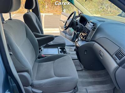 2006 Toyota Sienna LE 7 Passenger   - Photo 15 - Costa Mesa, CA 92626