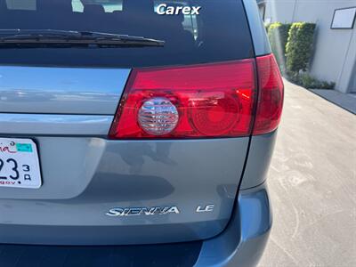 2006 Toyota Sienna LE 7 Passenger   - Photo 12 - Costa Mesa, CA 92626