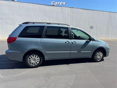 2006 Toyota Sienna LE 7 Passenger   - Photo 13 - Costa Mesa, CA 92626