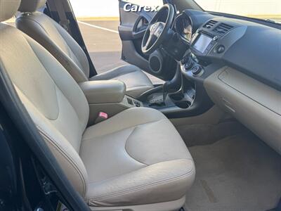 2009 Toyota RAV4   - Photo 15 - Costa Mesa, CA 92626