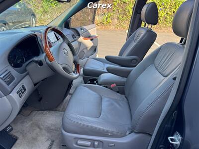 2009 Toyota Sienna Limited   - Photo 17 - Costa Mesa, CA 92626