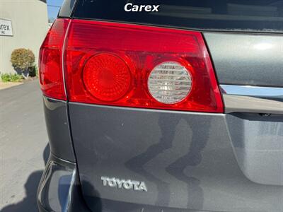 2009 Toyota Sienna Limited   - Photo 10 - Costa Mesa, CA 92626