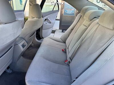 2011 Toyota Camry LE   - Photo 17 - Costa Mesa, CA 92626