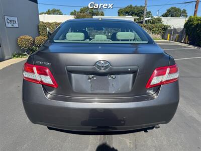 2011 Toyota Camry LE   - Photo 10 - Costa Mesa, CA 92626