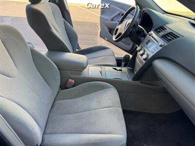 2011 Toyota Camry LE   - Photo 16 - Costa Mesa, CA 92626