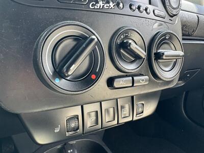 2007 Volkswagen New Beetle Convertible Triple White PZEV   - Photo 27 - Costa Mesa, CA 92626