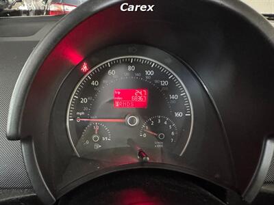 2007 Volkswagen New Beetle Convertible Triple White PZEV   - Photo 29 - Costa Mesa, CA 92626