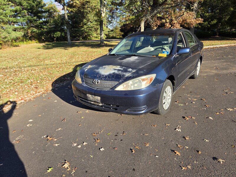 2003 Toyota Camry LE  