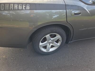 2010 Dodge Charger SXT   - Photo 13 - Philadelphia, PA 19111
